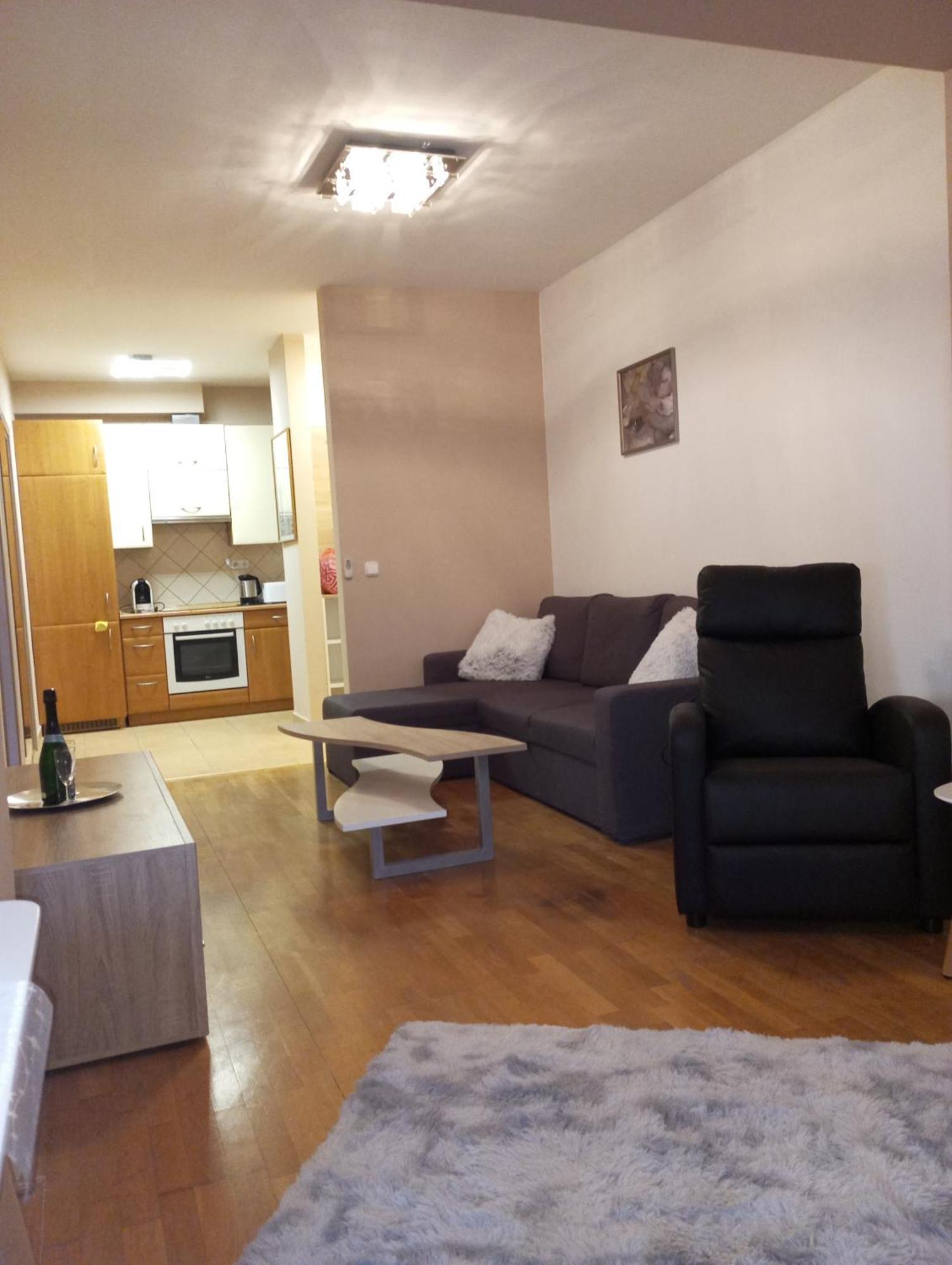 בודקלאס Zen Apartman מראה חיצוני תמונה
